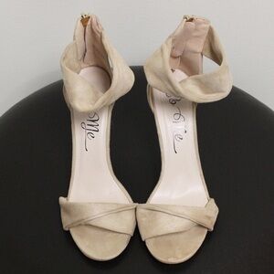 Elegant Beige Women's Heels